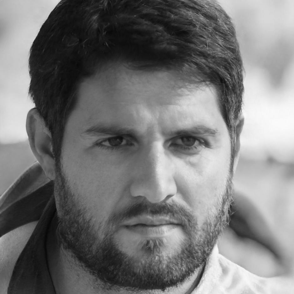 Aurelio Mendoza-Vargas, experto en categorización financiera